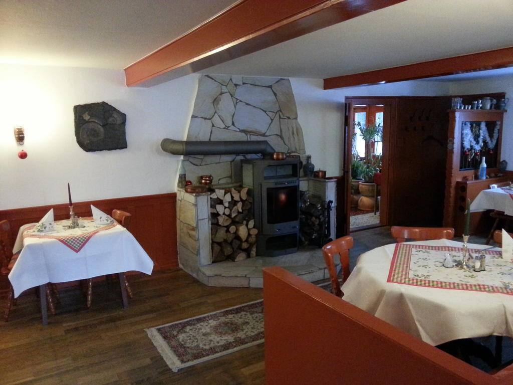 Hotel-Berggasthof Schwarzwaldperle ซัสบาควัลเดิน ภายนอก รูปภาพ
