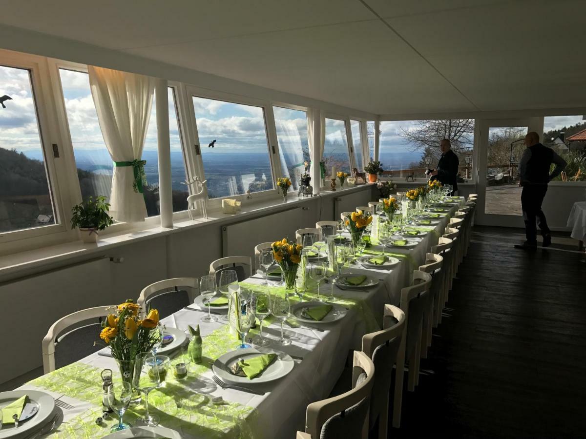 Hotel-Berggasthof Schwarzwaldperle ซัสบาควัลเดิน ภายนอก รูปภาพ