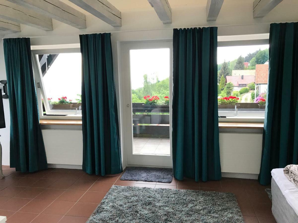 Hotel-Berggasthof Schwarzwaldperle ซัสบาควัลเดิน ภายนอก รูปภาพ