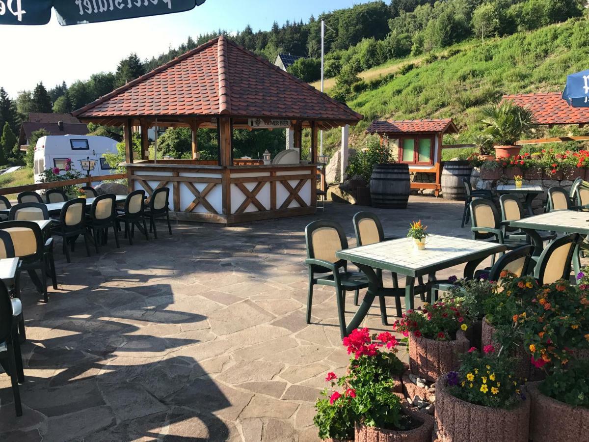 Hotel-Berggasthof Schwarzwaldperle ซัสบาควัลเดิน ภายนอก รูปภาพ