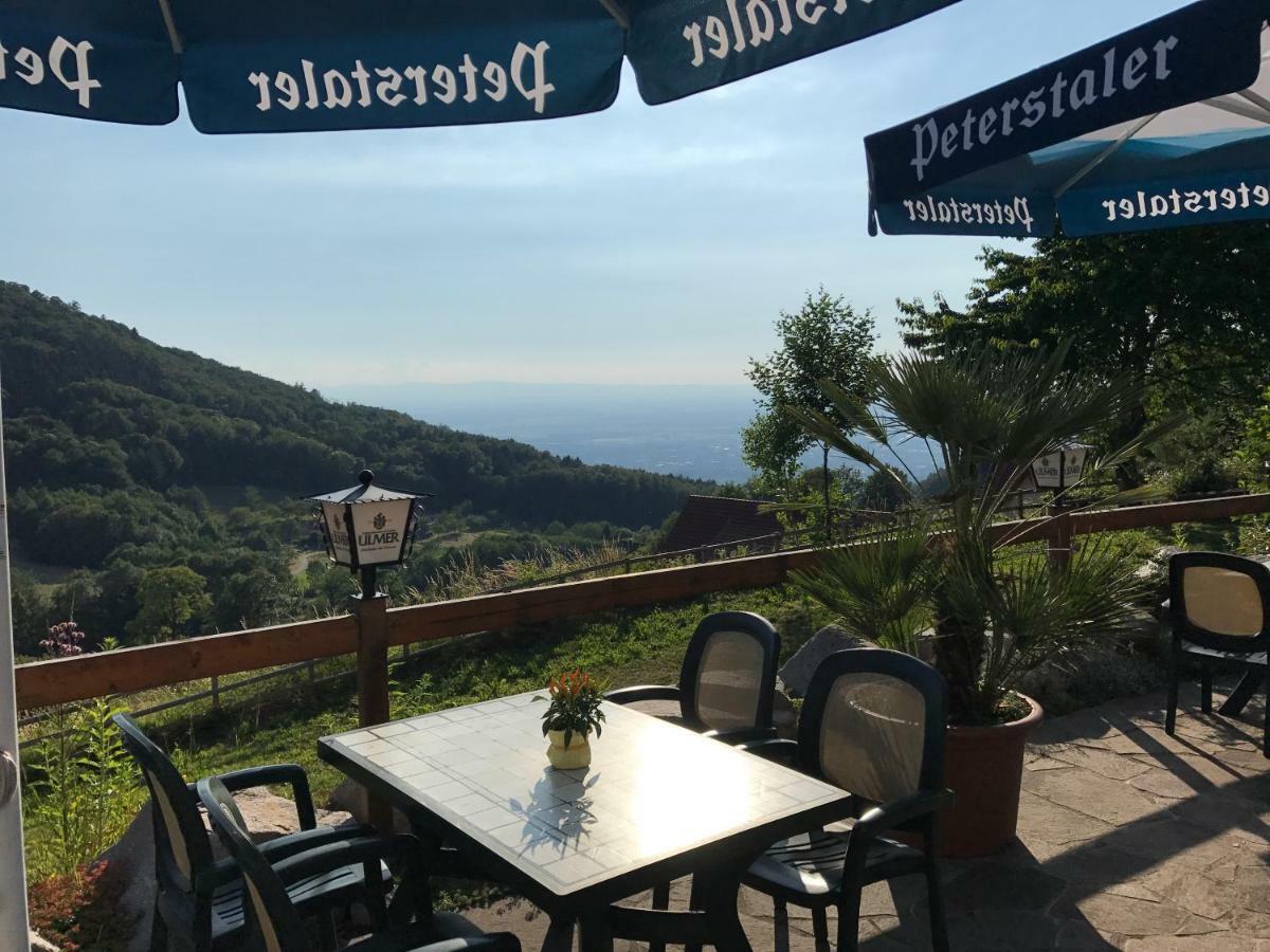 Hotel-Berggasthof Schwarzwaldperle ซัสบาควัลเดิน ภายนอก รูปภาพ